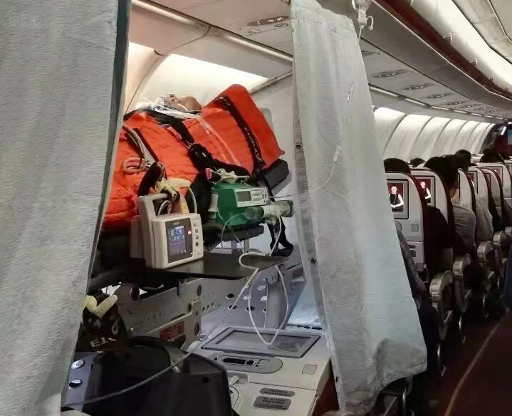 嫩江市跨国医疗包机、航空担架